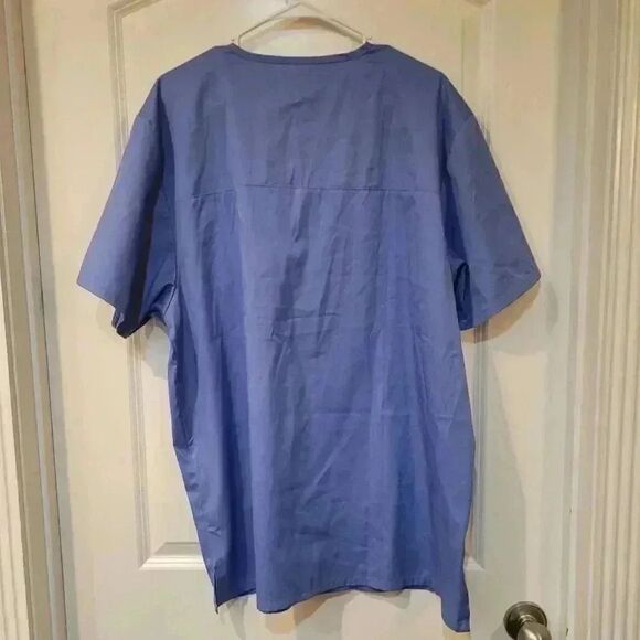 Edge By IRG Men's Ciel Blue Poly/Rayon/Spandex Blend V-Neck Scrub Top NEW - Picture 7 of 10